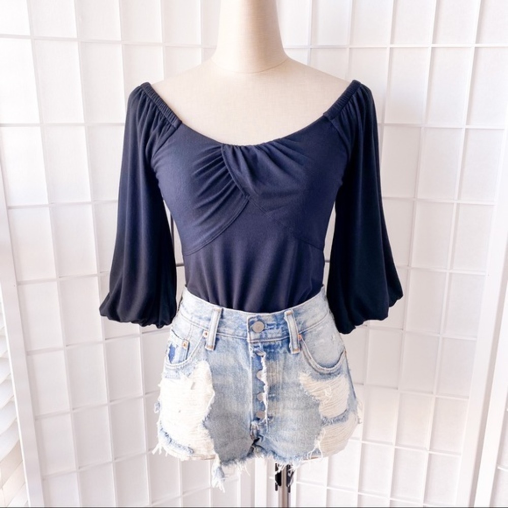 FREE PEOPLE Balloon Puffy 3/4 Sleeve Off the Shoulder Top Black - Picture 3 of 11